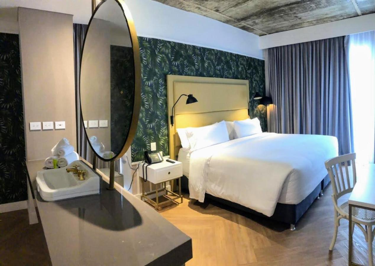 Faranda Collection Barranquilla, A Member Of Radisson Individuals Hotel Barranquilla  Eksteriør billede Deluxe Room